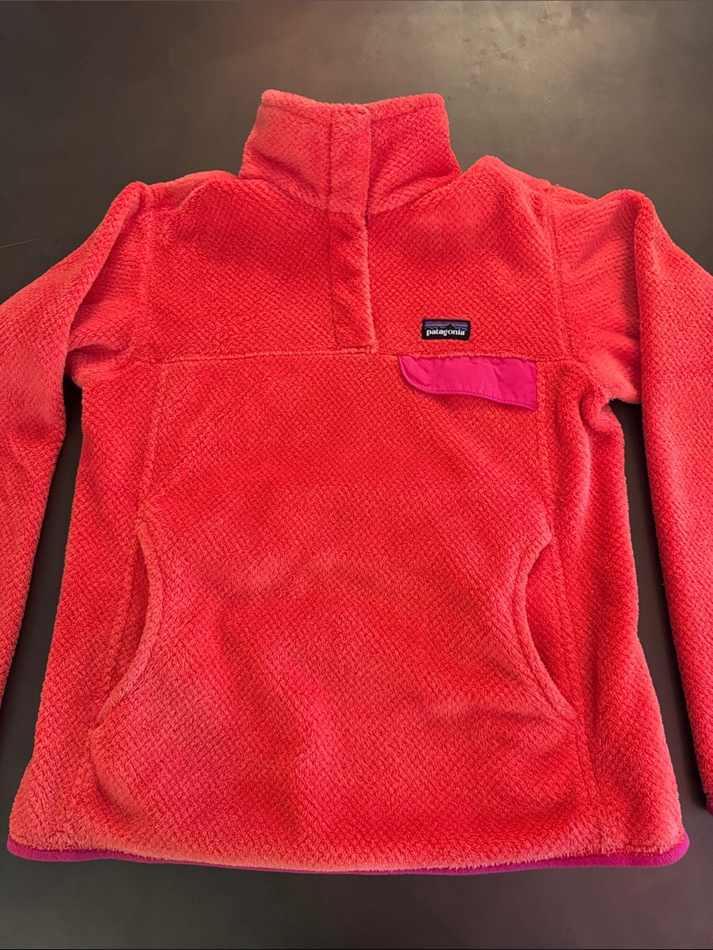 Patagonia Tangerine 🍊 Fleece Pullover with Pink Pocket Accent
